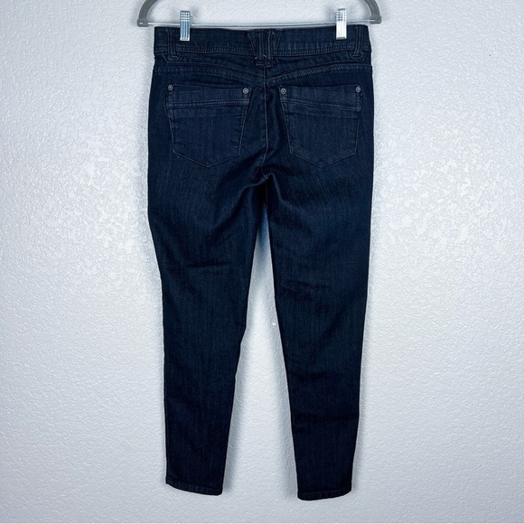 Democracy Skinny Ankle Skimmer Jeans, Dark Blue 6 - EUC, Classic, Denim, Stretch - Picture 5 of 9